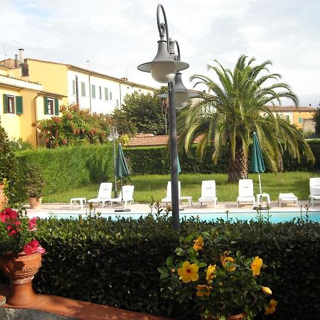 Albergo Roma Кашіана-Терме Екстер'єр фото